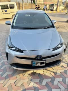 Toyota Prius s 2020 model