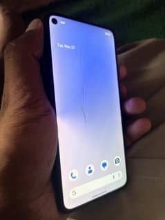 google pixel 5 8.128 Sirf gilas carek hi baqi All okay hi