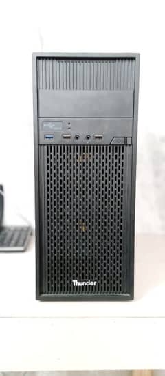 gaming PC in budget just like new