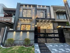 5 Marla Modern Bungalow Brand New For Sale In Lake City Meadow
