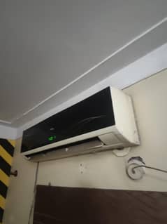 Split AC Haier brand