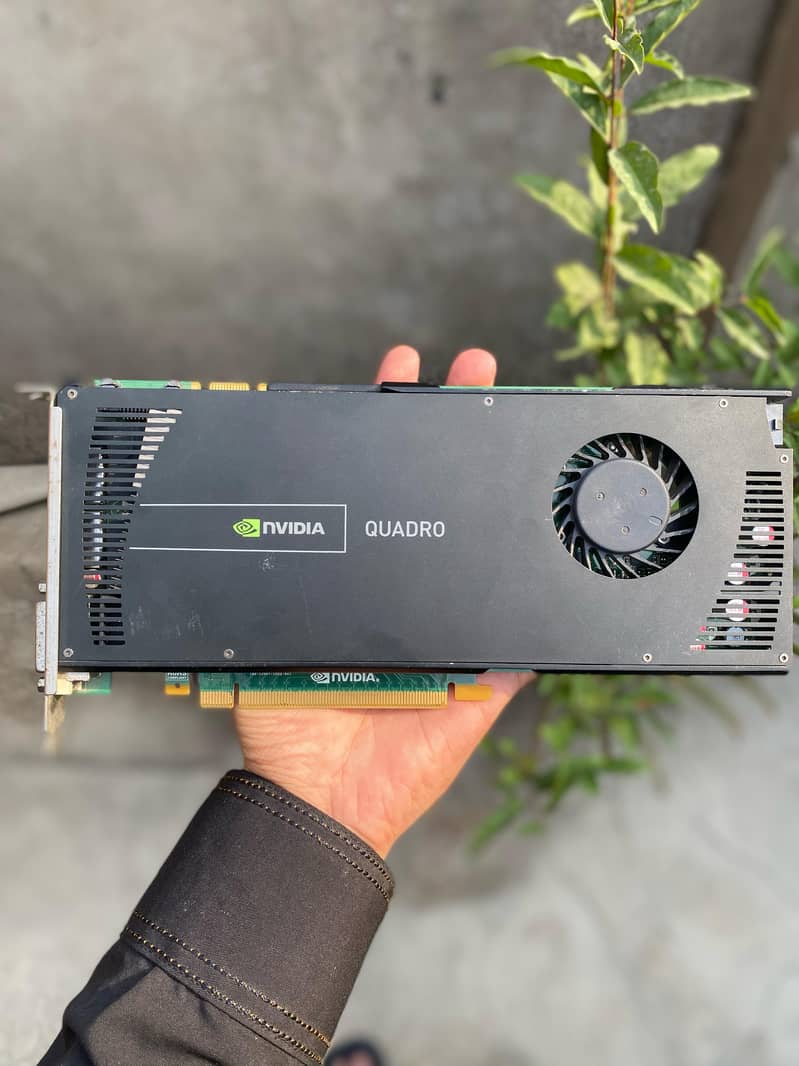 nVidia Quadro 4000  2GB 256bit DDR5 1