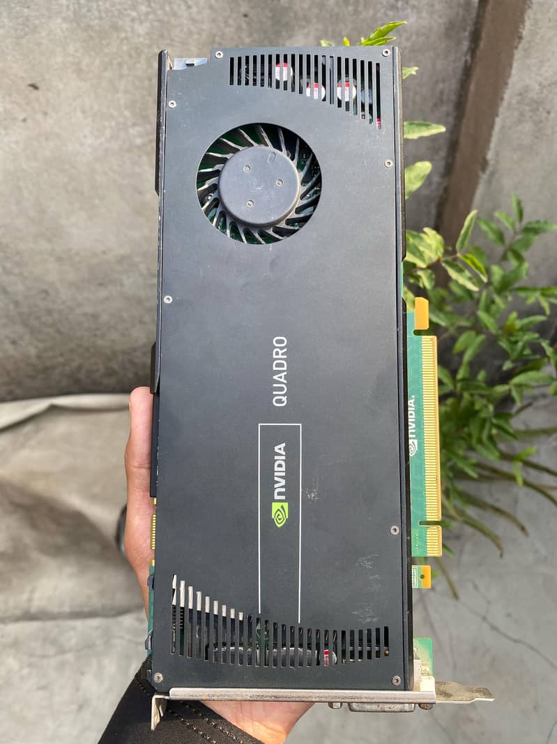 nVidia Quadro 4000  2GB 256bit DDR5 3
