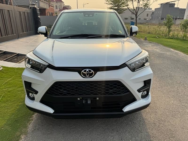 TOYOTA RAIZE ‘’Z’’ PACKAGE  4.5 grade  2020 with 360 1