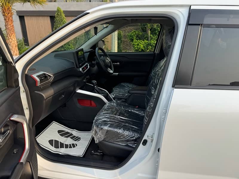 TOYOTA RAIZE ‘’Z’’ PACKAGE  4.5 grade  2020 with 360 14