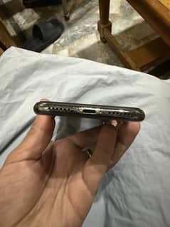 iPhone X