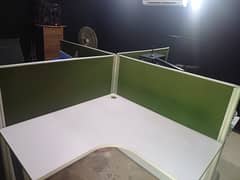 OFFICE WORSTATION TABLE