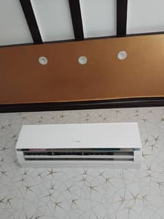I want to sale gree ac fresh piece