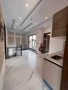 13 Marla Beautiful House for Sale Phase 4