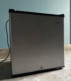Mini fridge haier