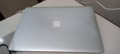 MACBOOK AIR CORE I5 PERFECT CONDITION 10/10