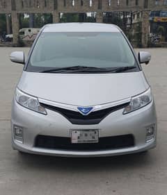 Toyota Estima 2011