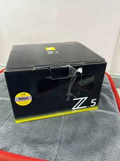 Nikon z5