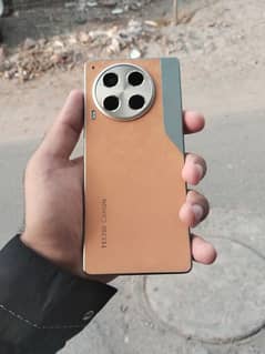 Tecno camon 30 urgent sale
