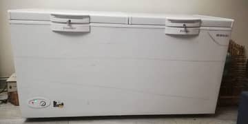 waves 2 door Freezer