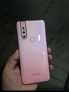 vivo V15 8gb Ram 256Rom 10by 9