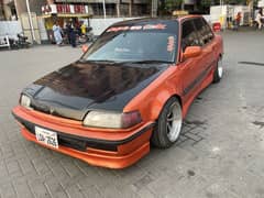 Civic 1990 modified car