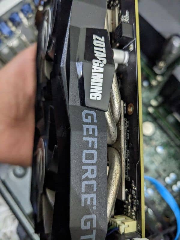 NVIDIA GeForce GTX 1660 Ti (6GB GDDR6) 3