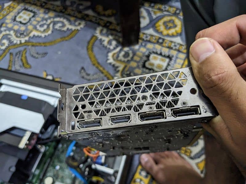 NVIDIA GeForce GTX 1660 Ti (6GB GDDR6) 7