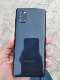 SAMSUNG A31
