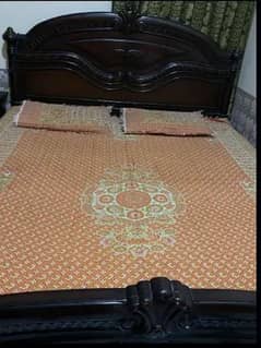 wooden bed set