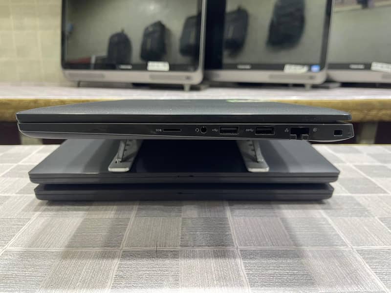Dell Latitude 3420 i5 11th Gen  0322-8832611 6