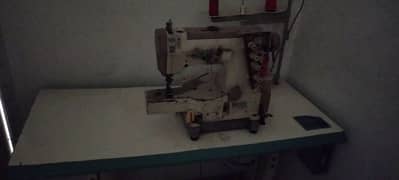 flat lock machine