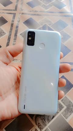 TECNO spark 6 go