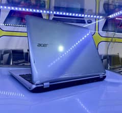 ACER LAPTOP    4gb Ram  320gb hard  intel celeron  4th generat