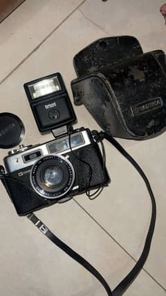 Yashica