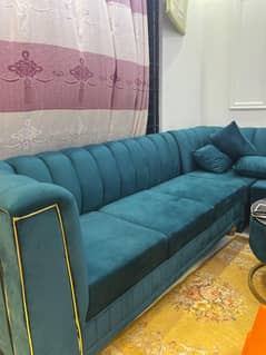 L shape sofa with table and tapai