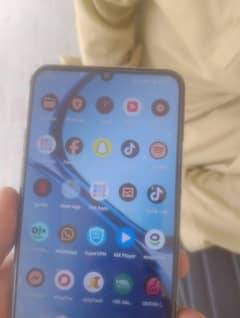 realme c51 box and charger aath hy 10/10