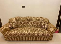 7 seater  sofa set ,   with cushions