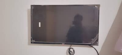 Haier LED For sale 32"