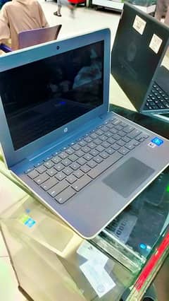 Hp G7 4gb ram 32gb rom k sath touch screen  with adapter