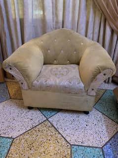Sofa set
