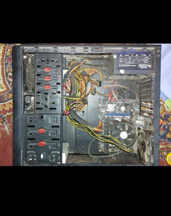 Intel i5 4th generation computer 6