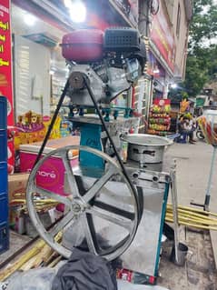 گنا کے جوس نکالنے والی مشین, Sugarcane machine