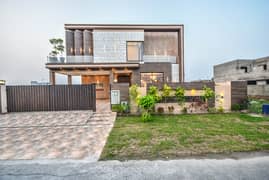 10 Marla Beautifully Designed Modern House for Sale DHA Phase 5