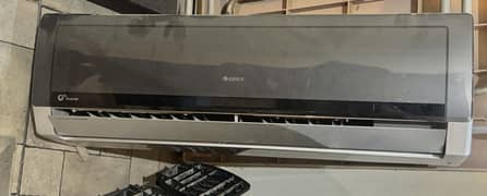 Gree 1 ton mint condition