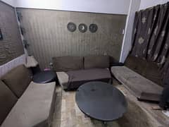 Full 3 Sofe Set with Table for Sale – Best Condition