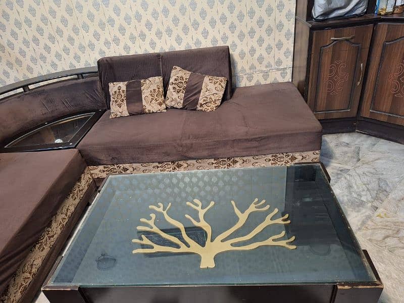 L shape sofa set with table 1