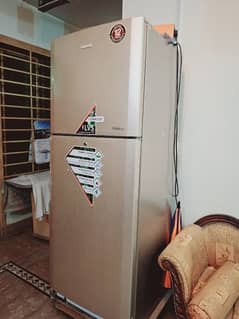 kenwood Refrigrator 170V