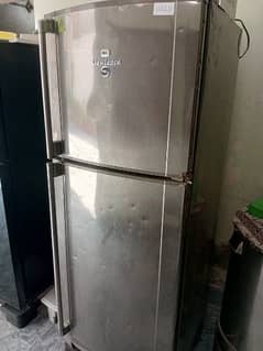 Dawlance PEL Fridge for sale 9/10 Condition Price Negotiable