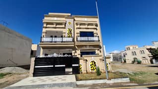 7 Marla 5 Bedroom House For Sale