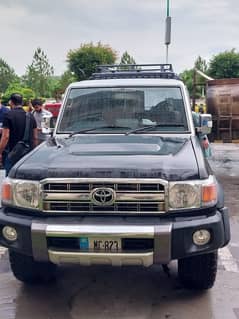 Toyota Land Cruiser 1991