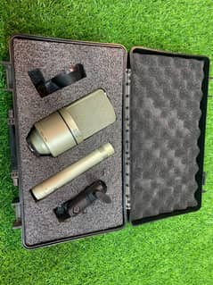 Studio Mic  MXL 990 10by10  For Sale interested Ib