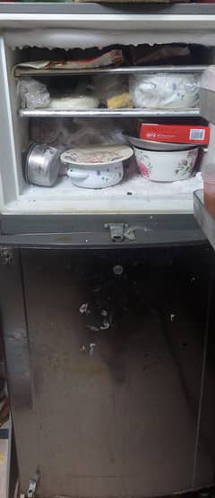 Dowlance fridge. .