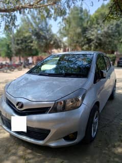 Toyota vitz 2016 Model