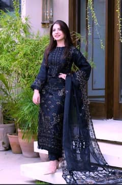 3 pcs women unstitched embroidered suit